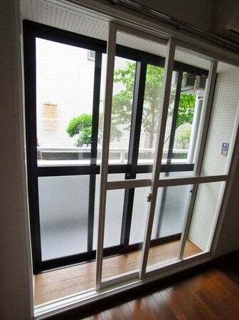 パルクサイドの物件内観写真